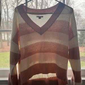 American Eagle V- neck sweater